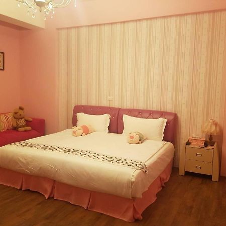 Baby Pig B&B T'ai-tung Buitenkant foto